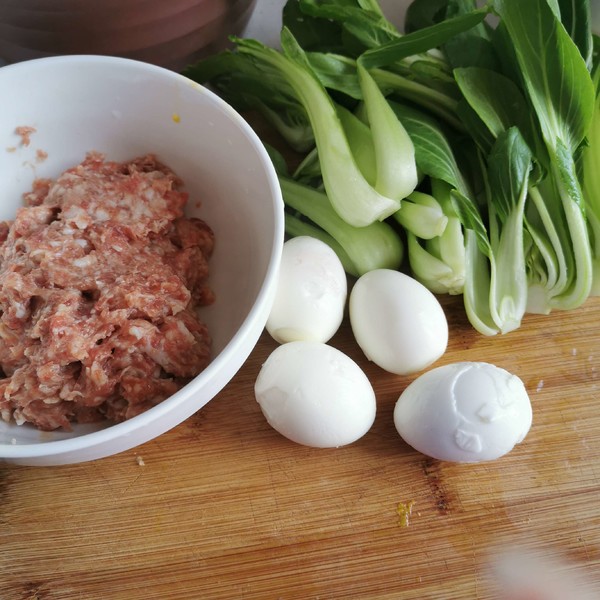 四喜丸子的做法-家常味蒸菜譜