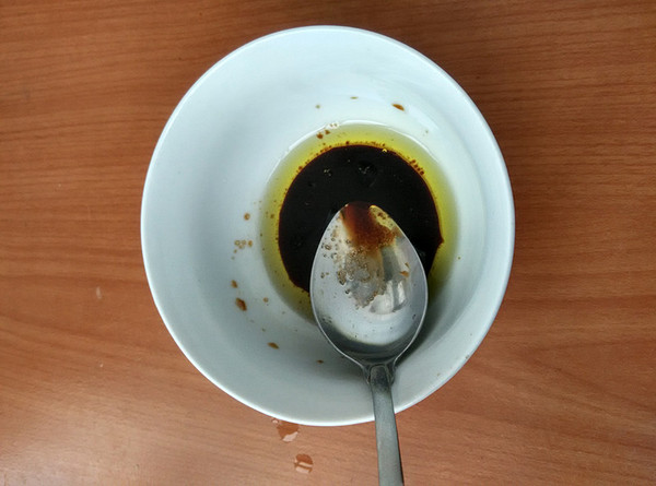 涼拌皮蛋黃瓜的做法-家常味拌菜譜