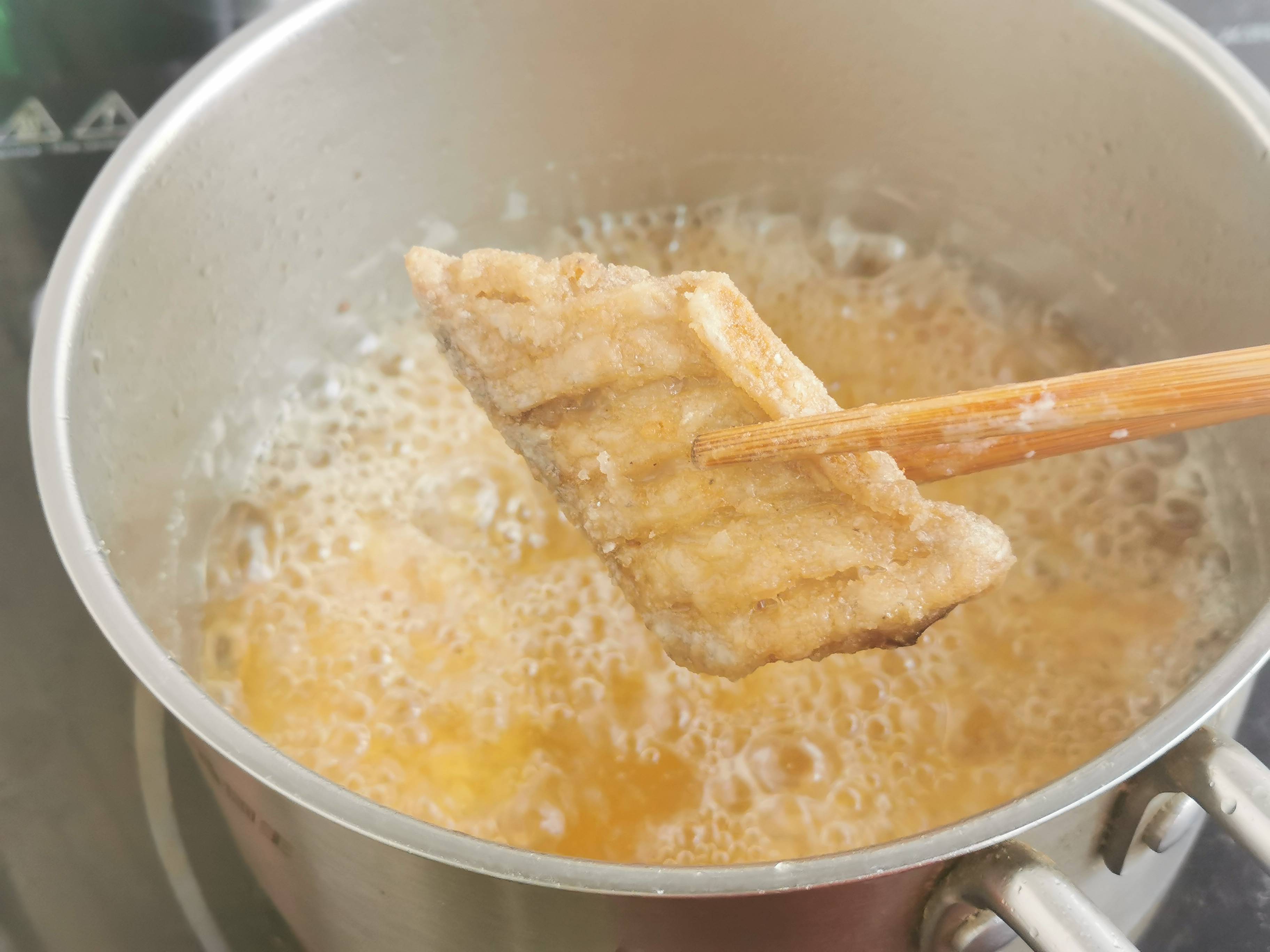 干炸帶魚的做法-其它口味炸菜譜