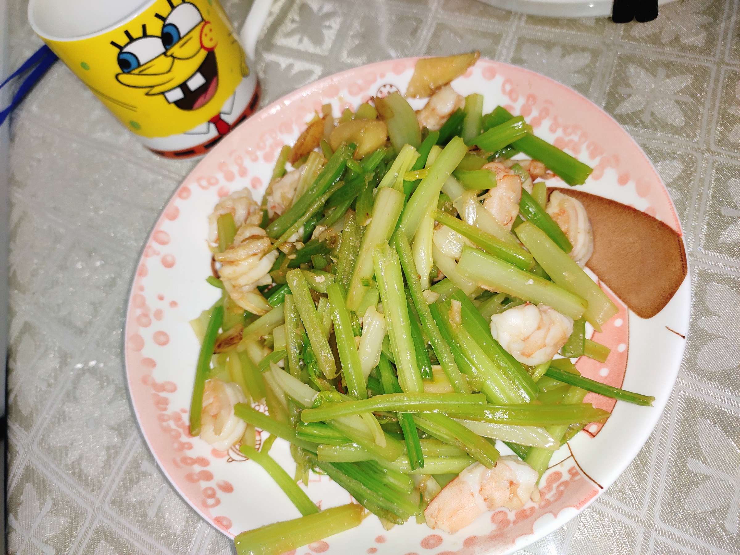 芹菜蝦仁的做法-咸鮮味炒菜譜