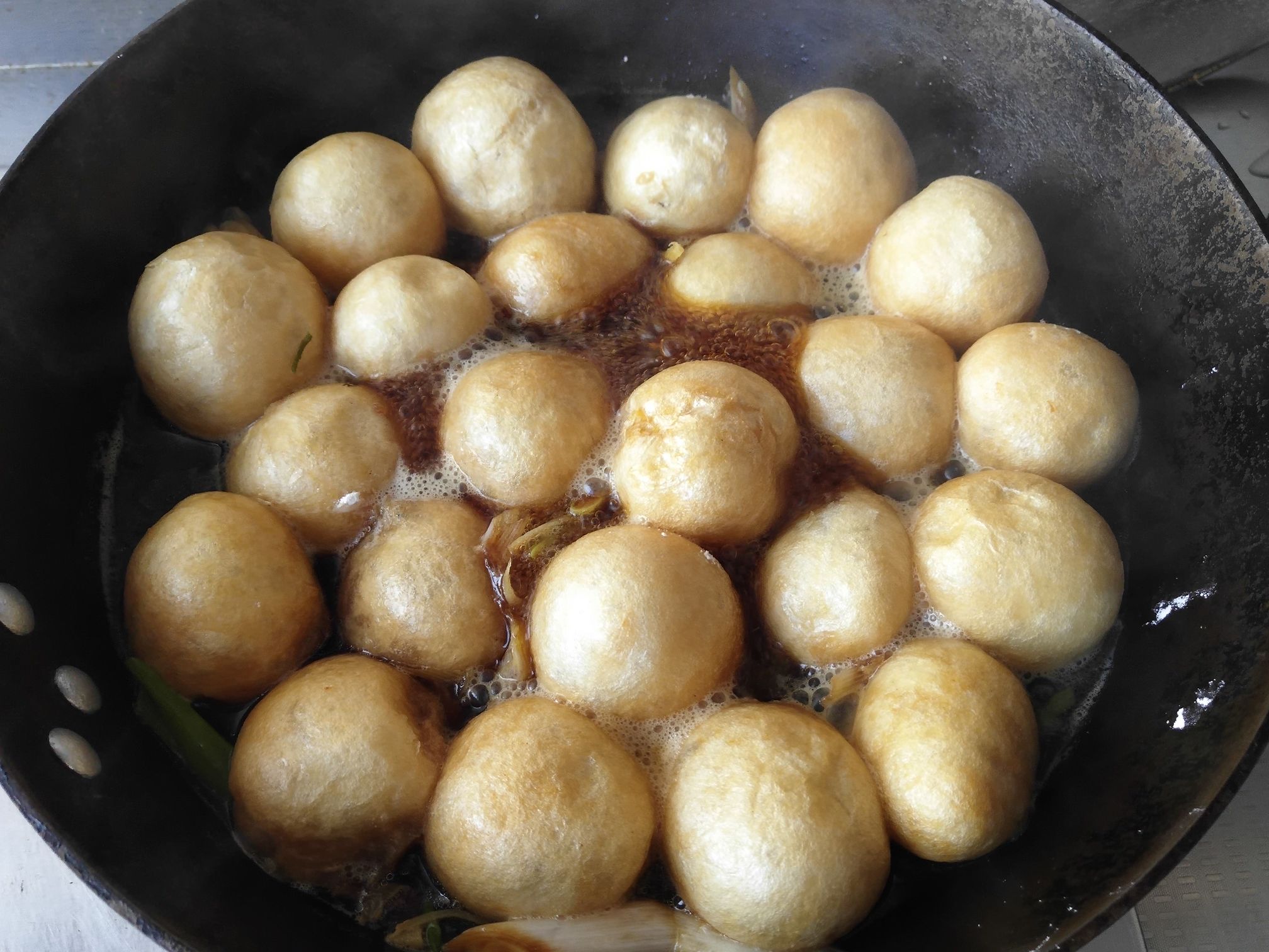 油面筋釀肉的做法-咸鮮味煮菜譜