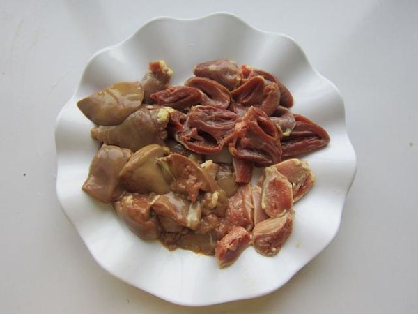 干鍋雞雜的做法-香辣味炒菜譜