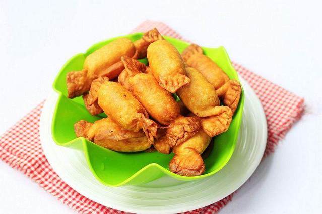 香腸糖果的做法-家常味炸菜譜-易網健康養生網 香腸糖果的做法-家常味炸菜譜