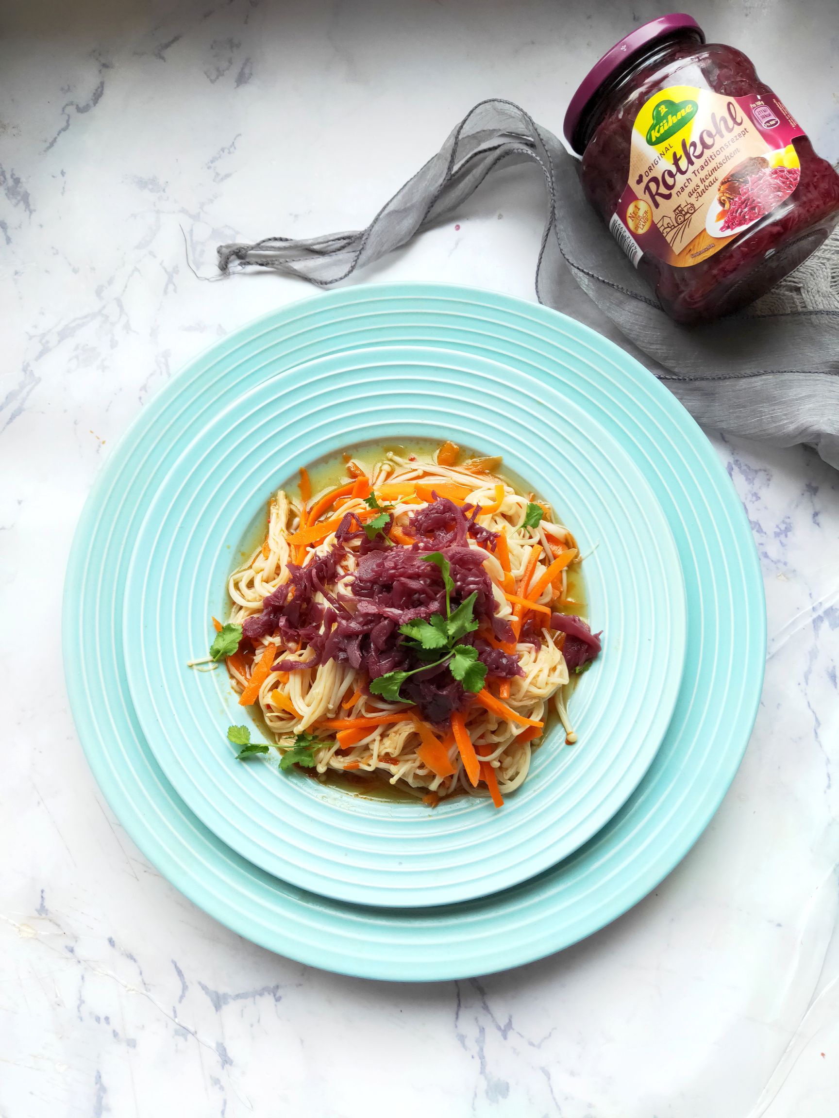 腌紅椰菜金針菇的做法-酸辣味拌菜譜