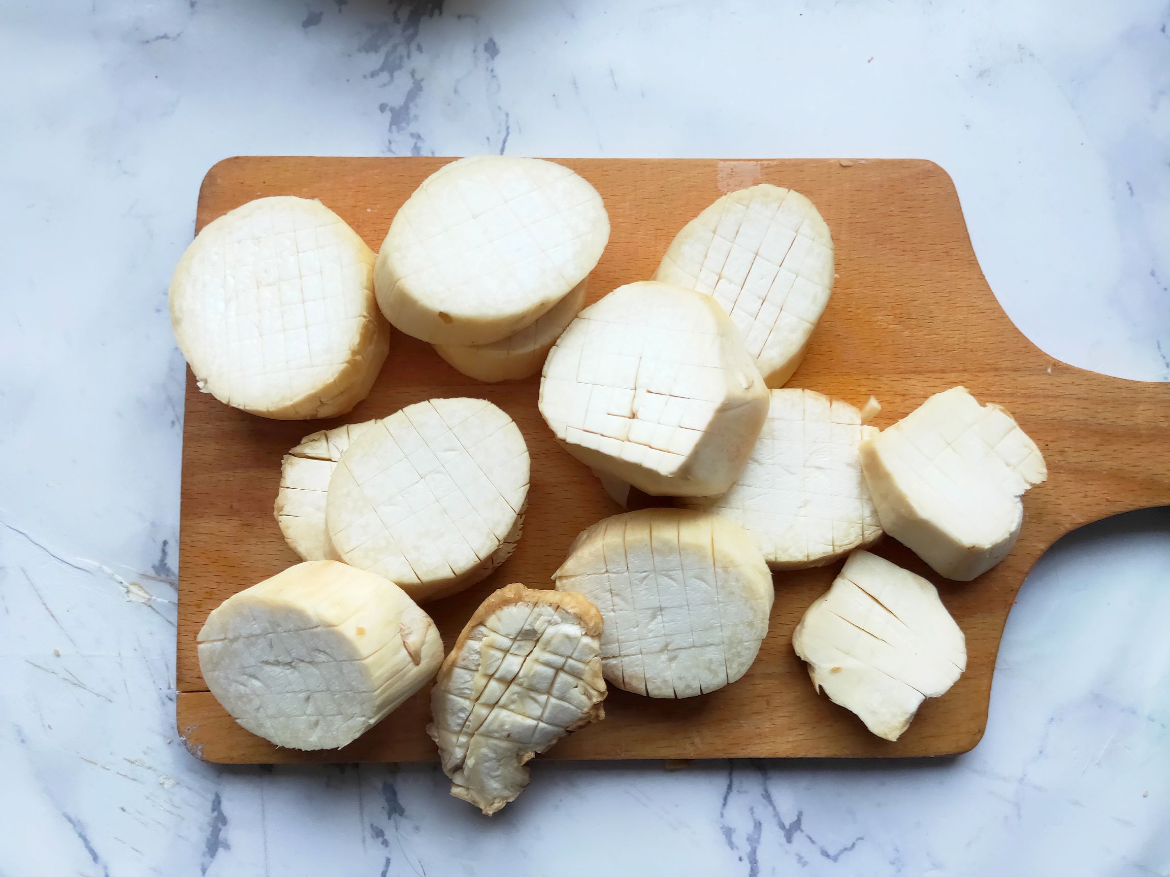 番茄辣醬杏鮑菇的做法-酸辣味煎菜譜-易網健康養生網 番茄辣醬杏鮑菇的做法-酸辣味煎菜譜