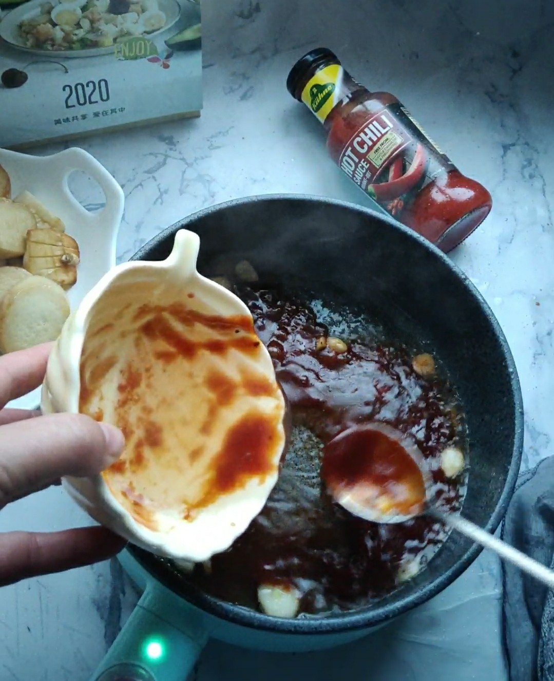 番茄辣醬杏鮑菇的做法-酸辣味煎菜譜-易網健康養生網 番茄辣醬杏鮑菇的做法-酸辣味煎菜譜