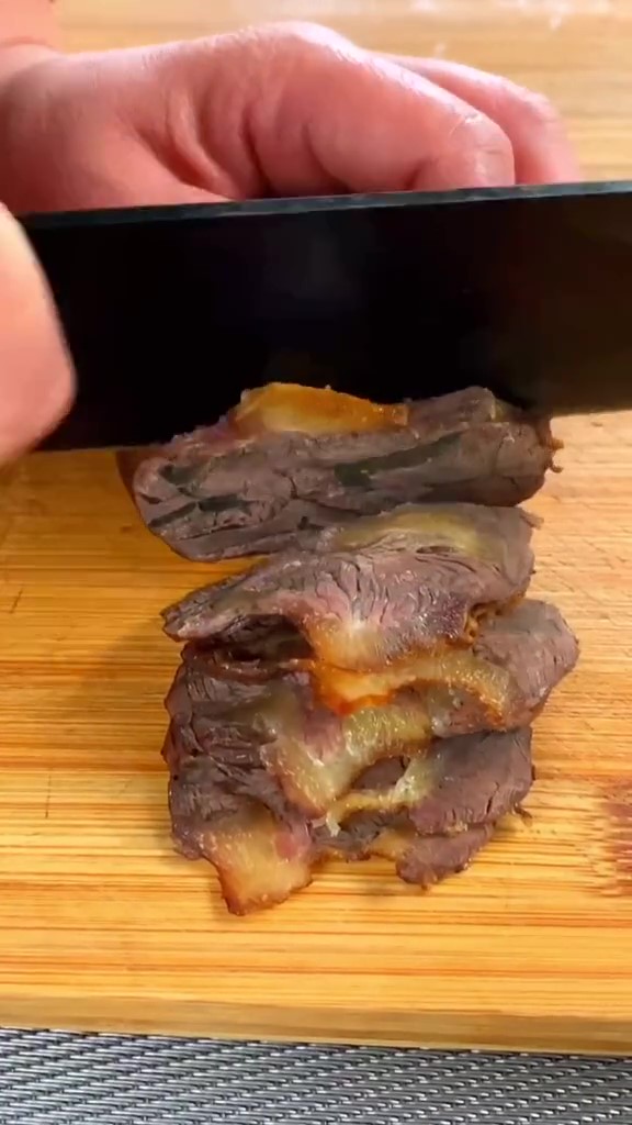 年夜飯上的鹵牛肉的做法-咸鮮味煮菜譜