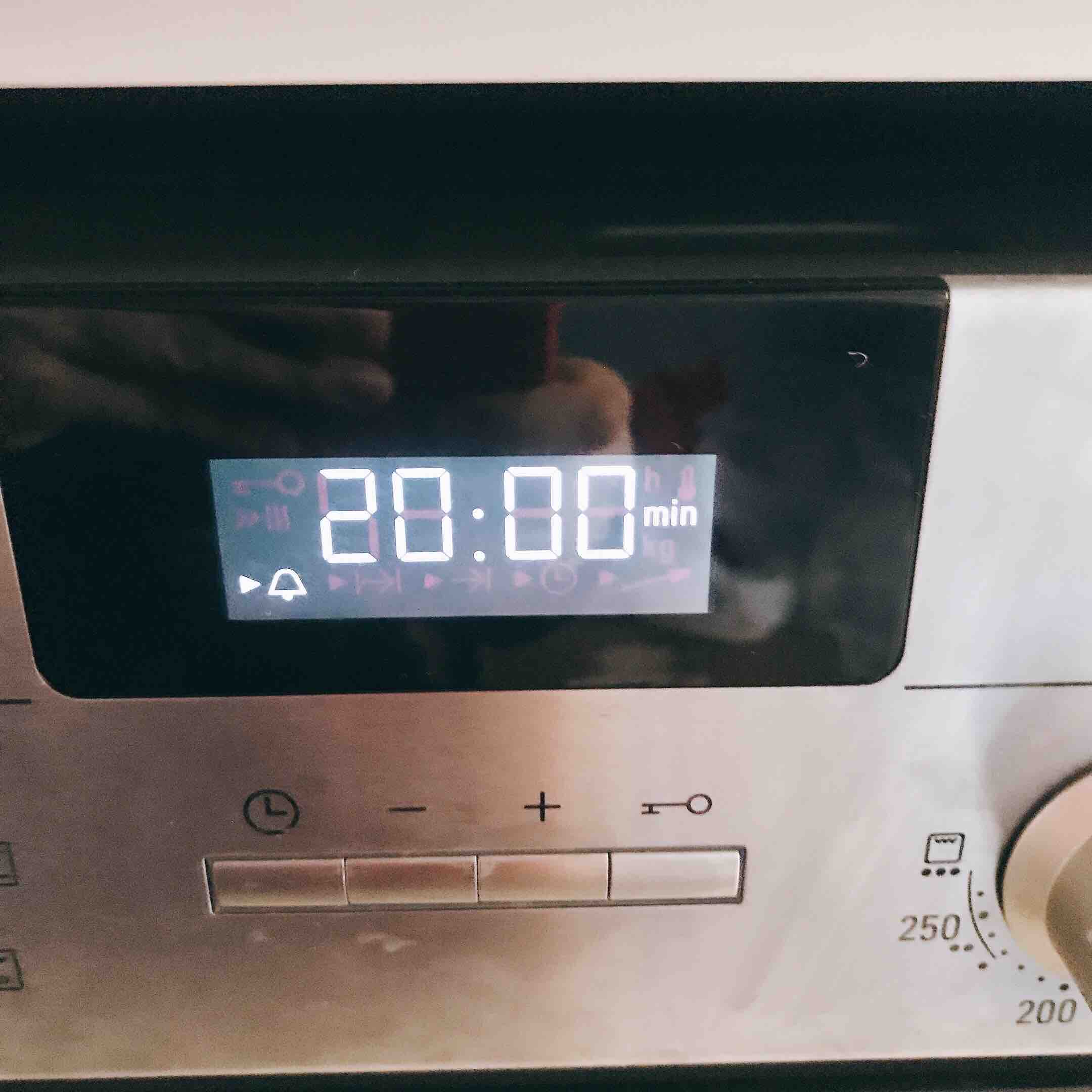 豬皮泡菜烤年糕的做法-酸辣味烤菜譜