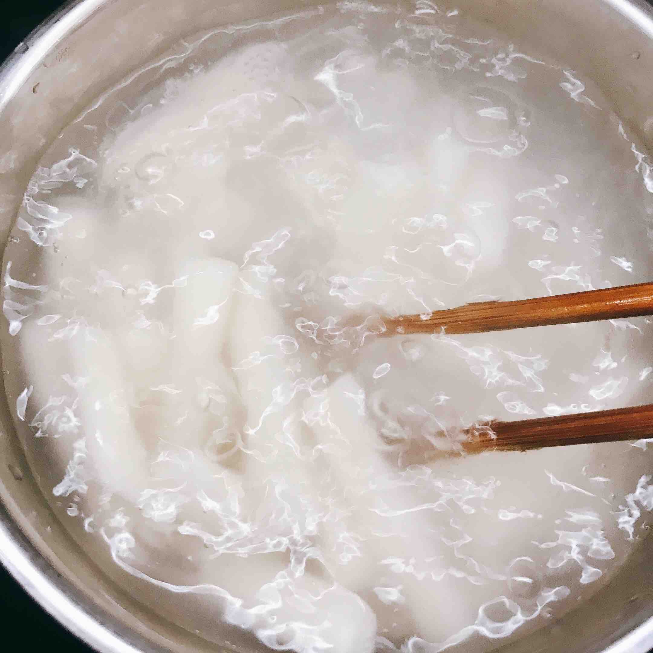 豬皮泡菜烤年糕的做法-酸辣味烤菜譜