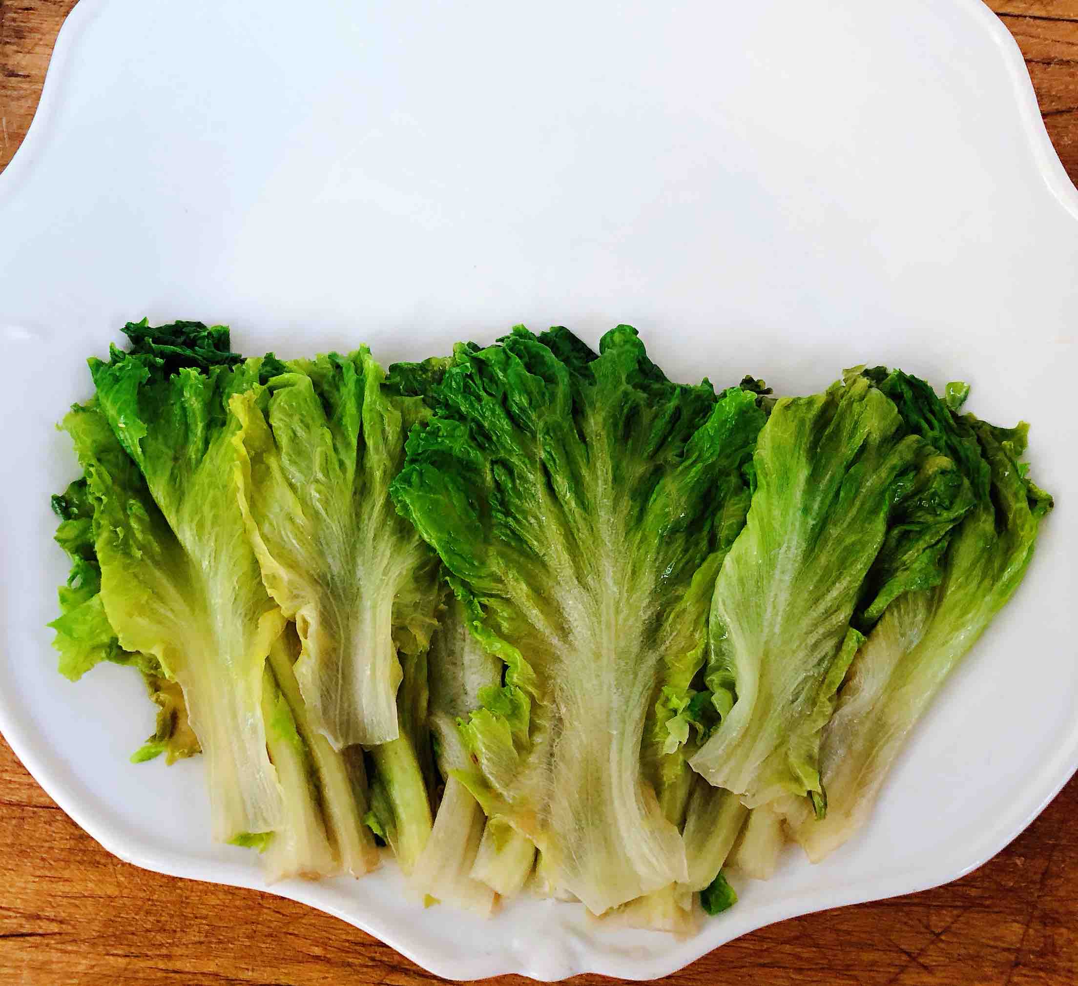 蠔油蒜蓉生菜的做法-咸鮮味煮菜譜