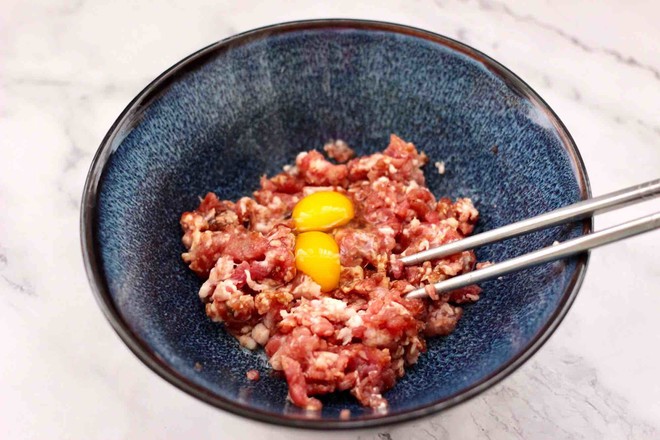 手工紅椰菜扇貝餃子的做法-家常味煮菜譜