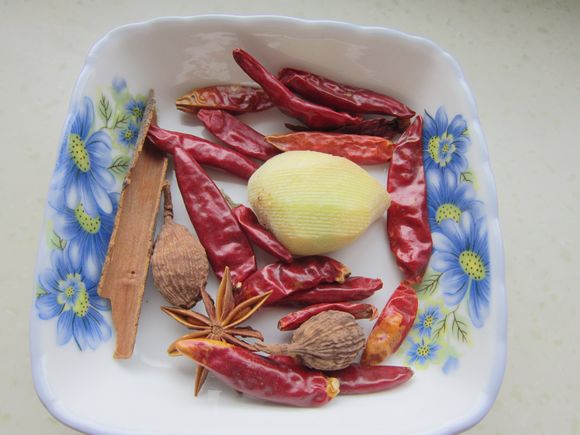 馕包大盤雞的做法-咸鮮味燒菜譜