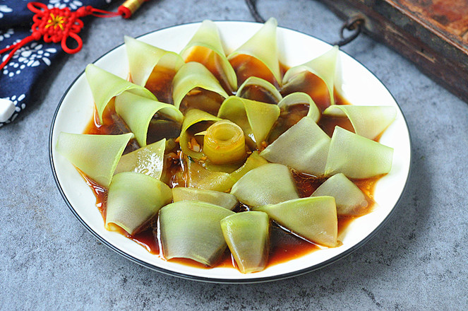 涼拌萵筍花的做法-家常味拌菜譜