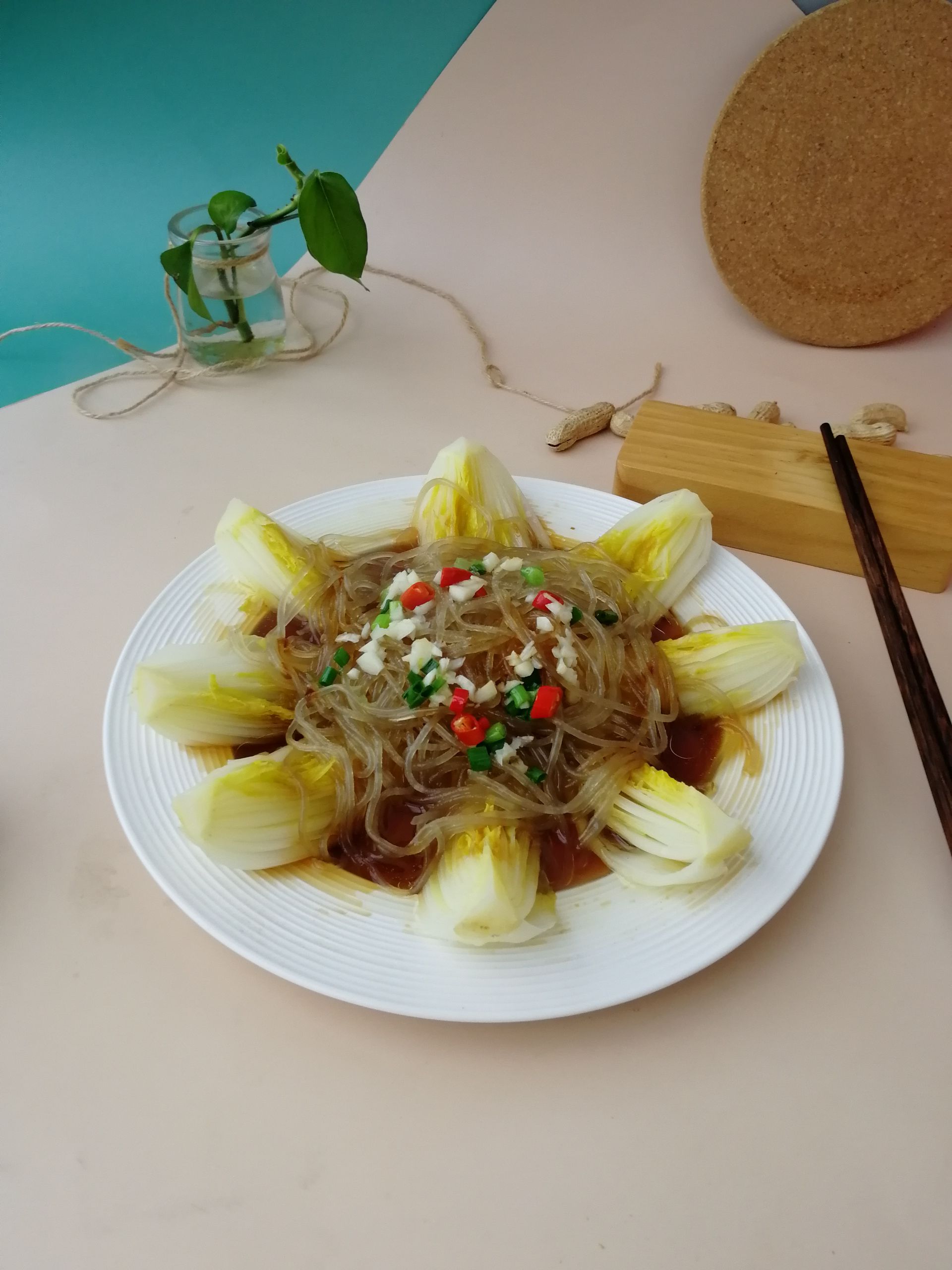 娃娃菜蒸粉絲的做法-咸鮮味蒸菜譜-易網(wǎng)健康養(yǎng)生網(wǎng) 娃娃菜蒸粉絲的做法-咸鮮味蒸菜譜