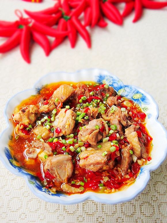 剁椒雞塊的做法-香辣味蒸菜譜