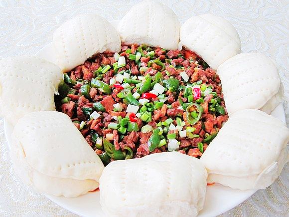 牛肉夾餅的做法-家常味炒菜譜