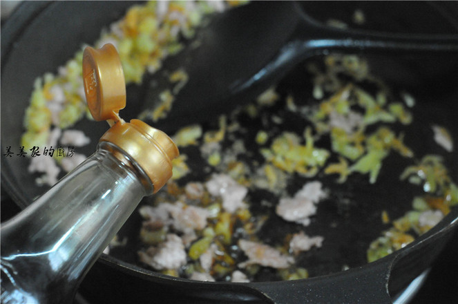 炒糯米糍的做法-家常味炒菜譜