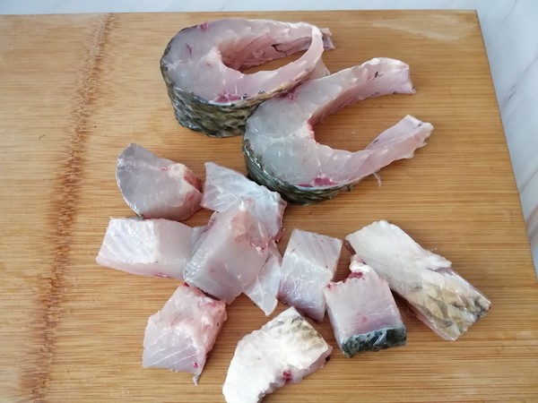 麻辣魚塊的做法-麻辣味炸菜譜