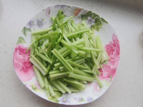 毛芹菜炒羊肉的做法-家常味炒菜譜