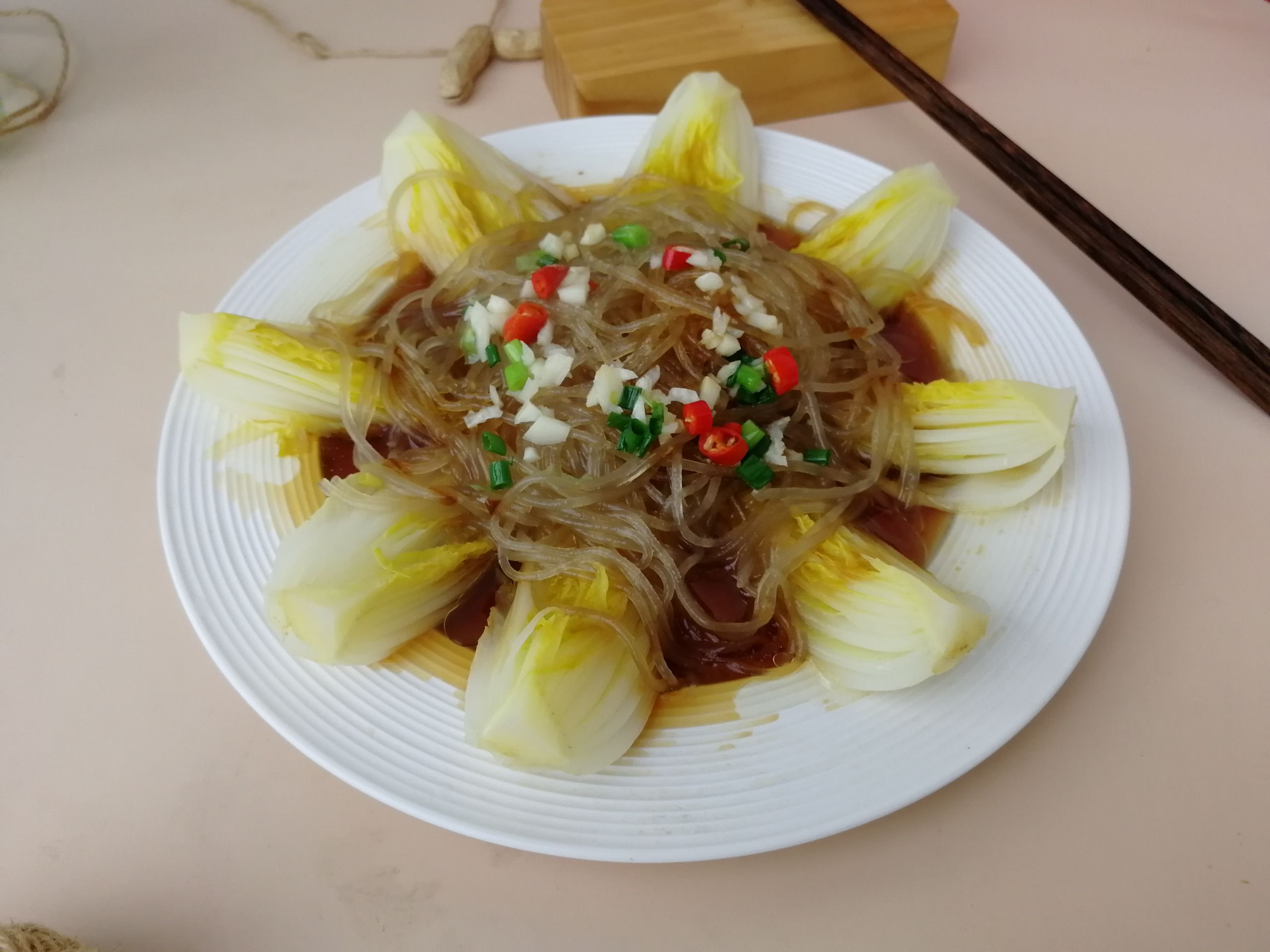 娃娃菜蒸粉絲的做法-咸鮮味蒸菜譜-易網(wǎng)健康養(yǎng)生網(wǎng) 娃娃菜蒸粉絲的做法-咸鮮味蒸菜譜