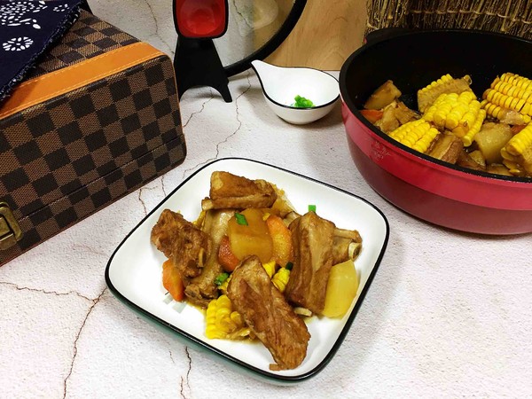 排骨燉玉米的做法-咸鮮味燉菜譜