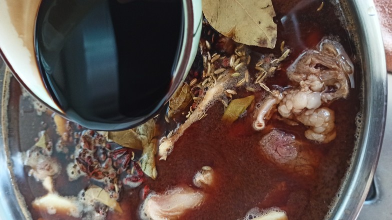 醬牛肉的做法-醬香味煮菜譜