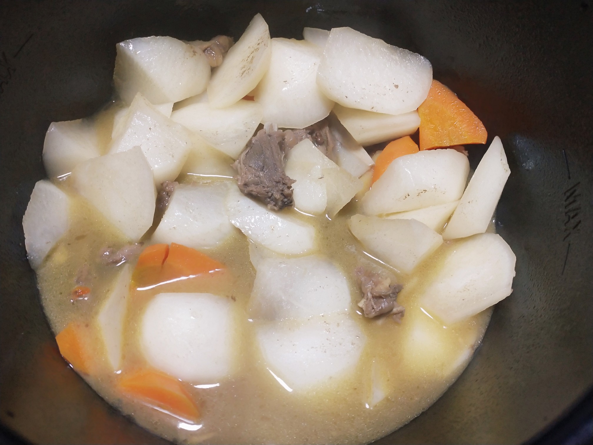 紅燜羊肉的做法-咸鮮味燉菜譜