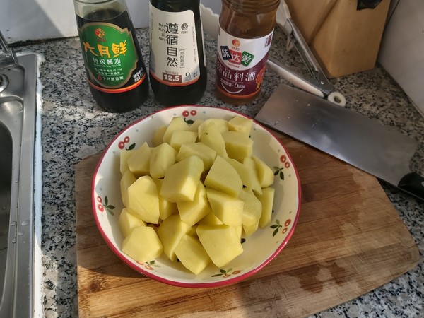 奧爾良砂鍋雞煲的做法-家常味砂鍋菜譜-易網(wǎng)健康養(yǎng)生網(wǎng) 奧爾良砂鍋雞煲的做法-家常味砂鍋菜譜