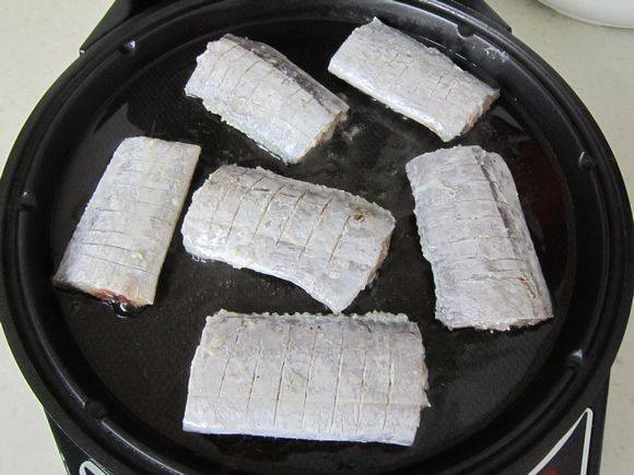 孜然香煎帶魚的做法-其它口味煎菜譜