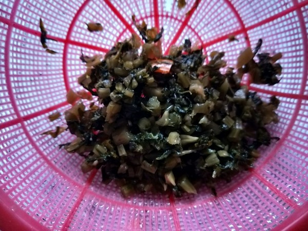 雪菜冬筍炒馬蹄的做法-咸鮮味炒菜譜