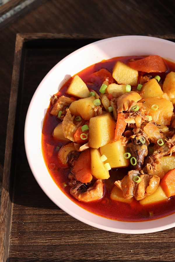 奧爾良砂鍋雞煲的做法-家常味砂鍋菜譜-易網(wǎng)健康養(yǎng)生網(wǎng) 奧爾良砂鍋雞煲的做法-家常味砂鍋菜譜