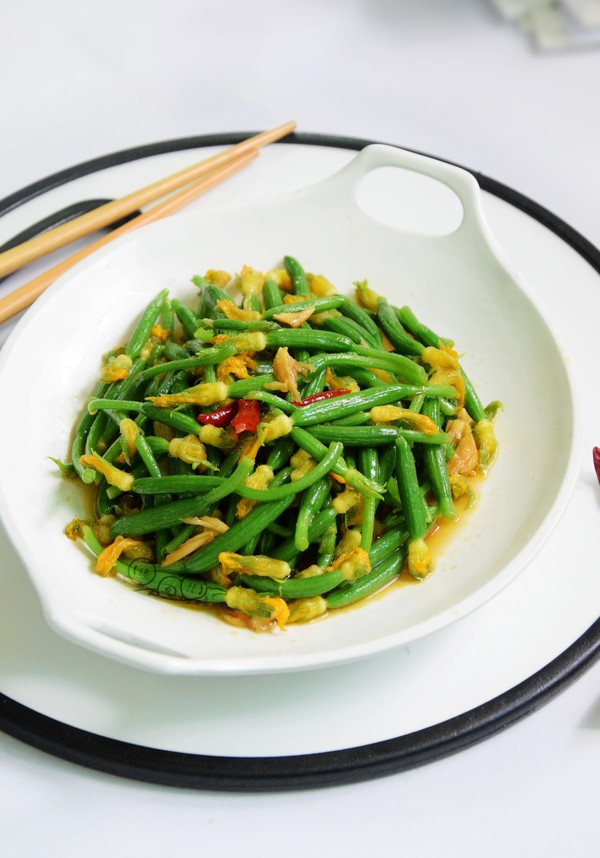 涼拌黃瓜花的做法-家常味拌菜譜