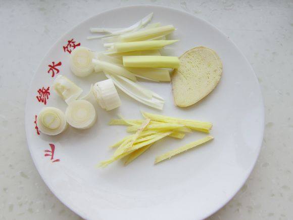 干煎黃花魚的做法-家常味煎菜譜