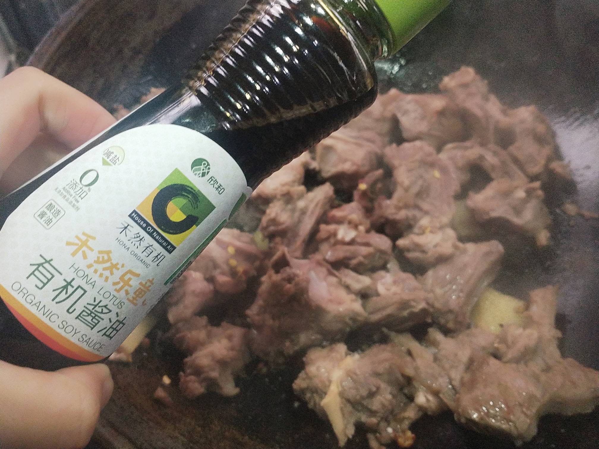 紅燜羊肉的做法-咸鮮味燉菜譜