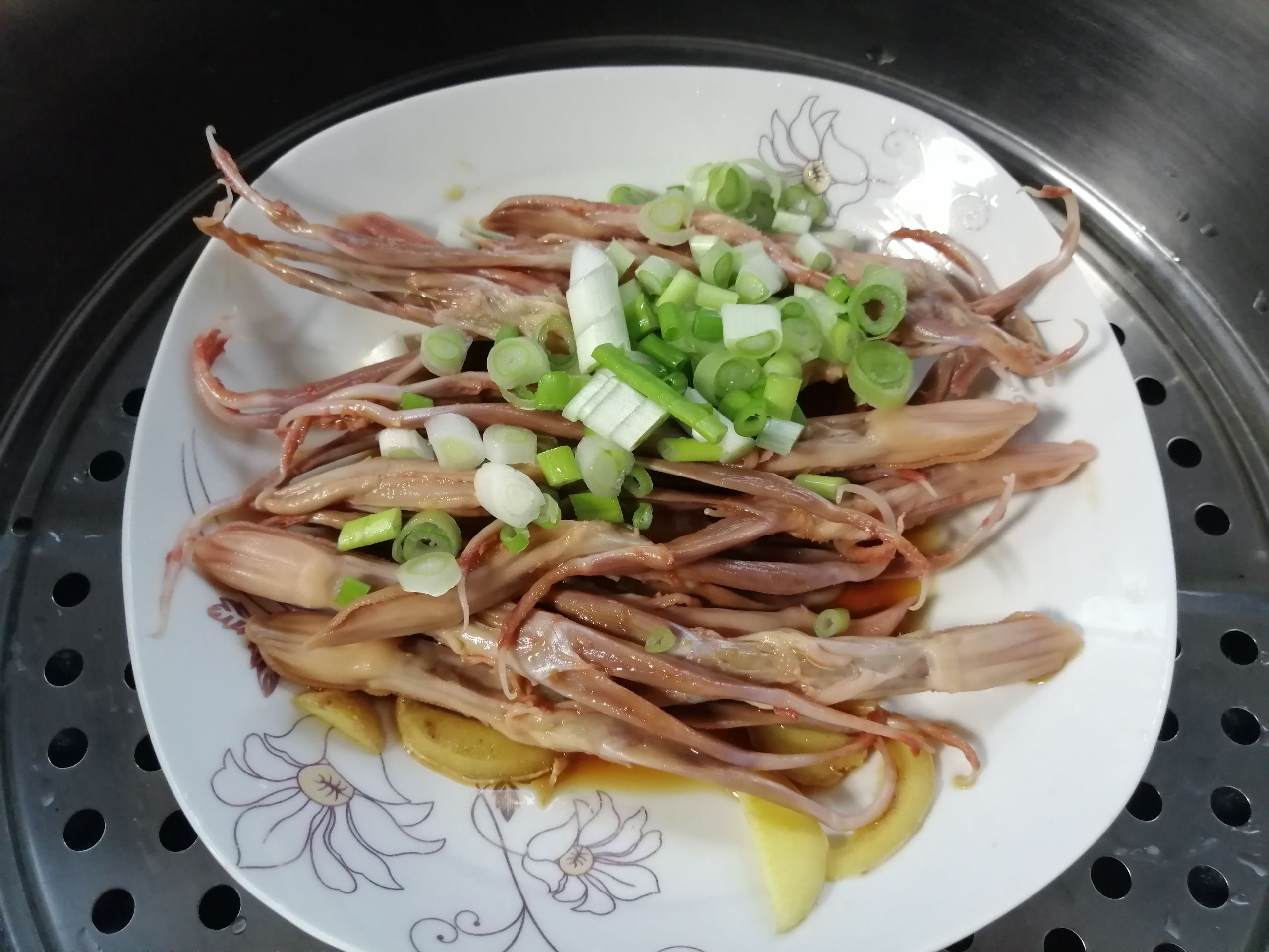 清蒸鴨舌的做法-家常味蒸菜譜