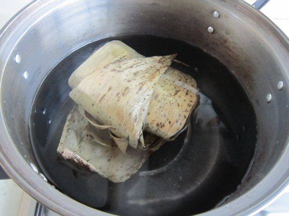 粽香糯米雞的做法-家常味蒸菜譜