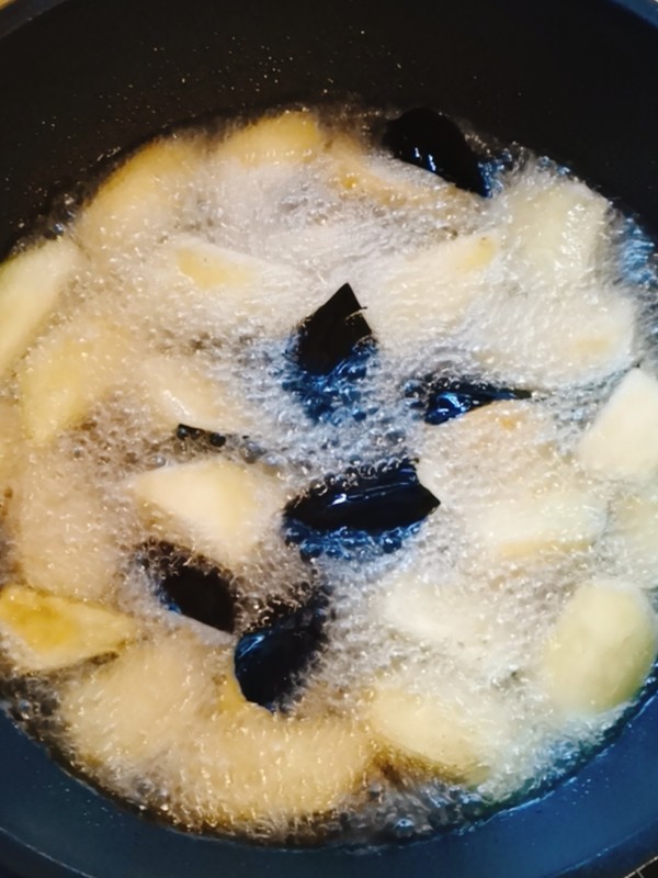 醬燒茄子的做法-醬香味燒菜譜