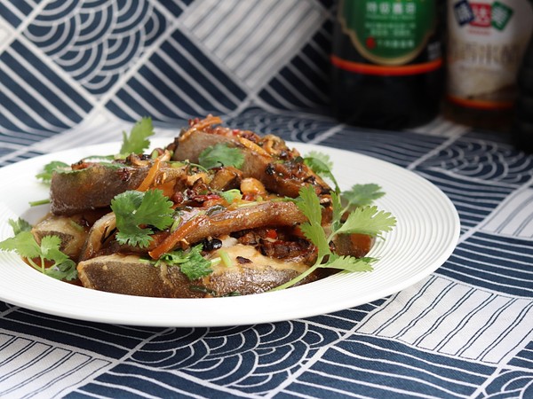 醬燒比目魚的做法-咸鮮味燉菜譜