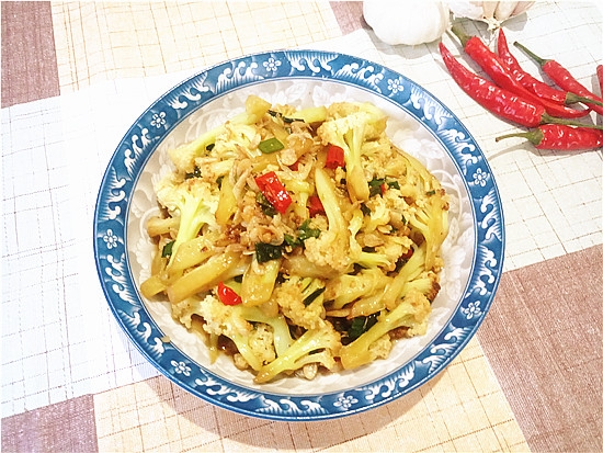 酸辣蝦皮炒菜花的做法-酸辣味炒菜譜