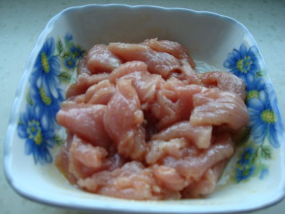 杏鮑菇炒肉片的做法-家常味炒菜譜-易網(wǎng)健康養(yǎng)生網(wǎng) 杏鮑菇炒肉片的做法-家常味炒菜譜