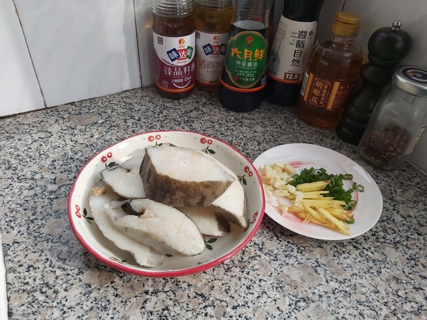 醬燒比目魚的做法-咸鮮味燉菜譜