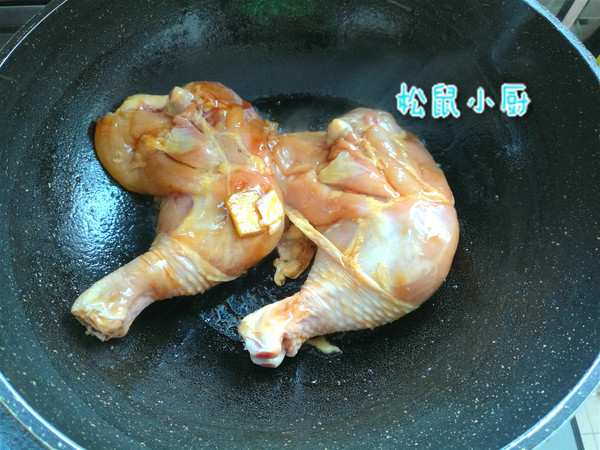 紅燜雞腿的做法-家常味燒菜譜-易網健康養(yǎng)生網 紅燜雞腿的做法-家常味燒菜譜