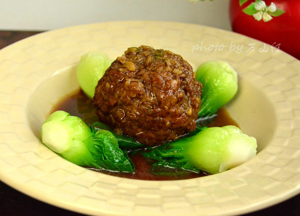 紅燒獅子頭的做法-咸鮮味燒菜譜