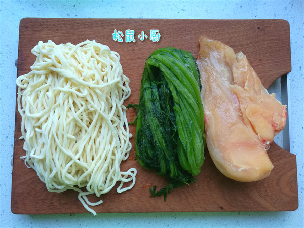 雪菜雞絲面的做法-家常味煮菜譜