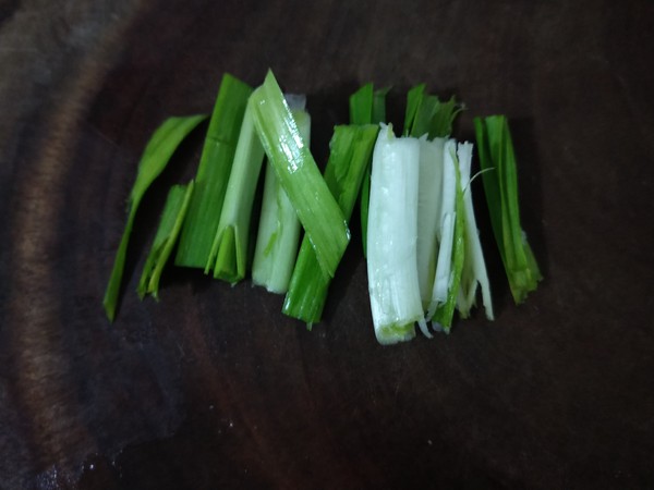 紅燒鯉魚的做法-咸鮮味燒菜譜