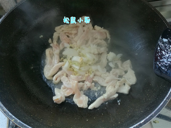 雪菜雞絲面的做法-家常味煮菜譜