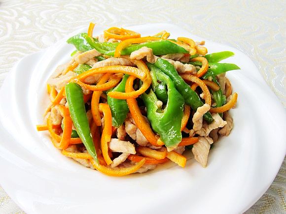 橙子皮炒肉絲的做法-家常味炒菜譜
