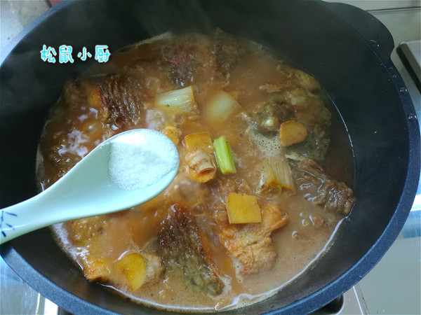 啤酒燉魚塊的做法-家常味燉菜譜-易網健康養生網 啤酒燉魚塊的做法-家常味燉菜譜