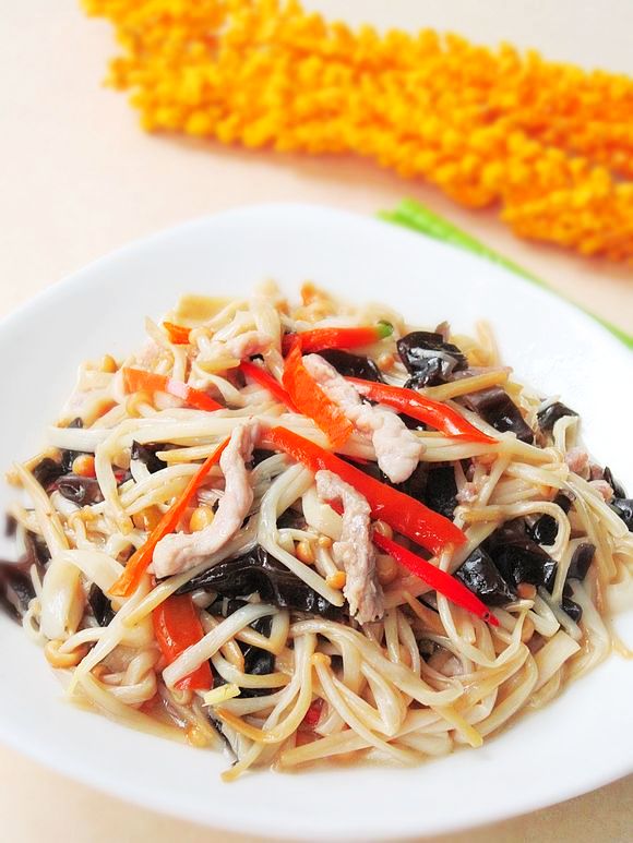 金針菇黑木耳炒肉絲的做法-咸鮮味炒菜譜