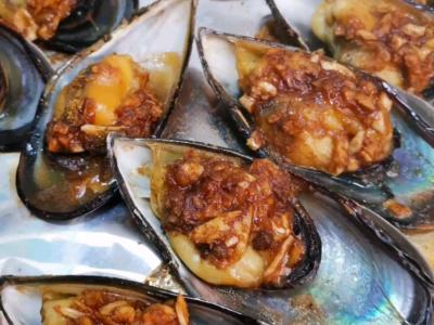 蒜蓉烤青口的做法-咸鮮味烤菜譜